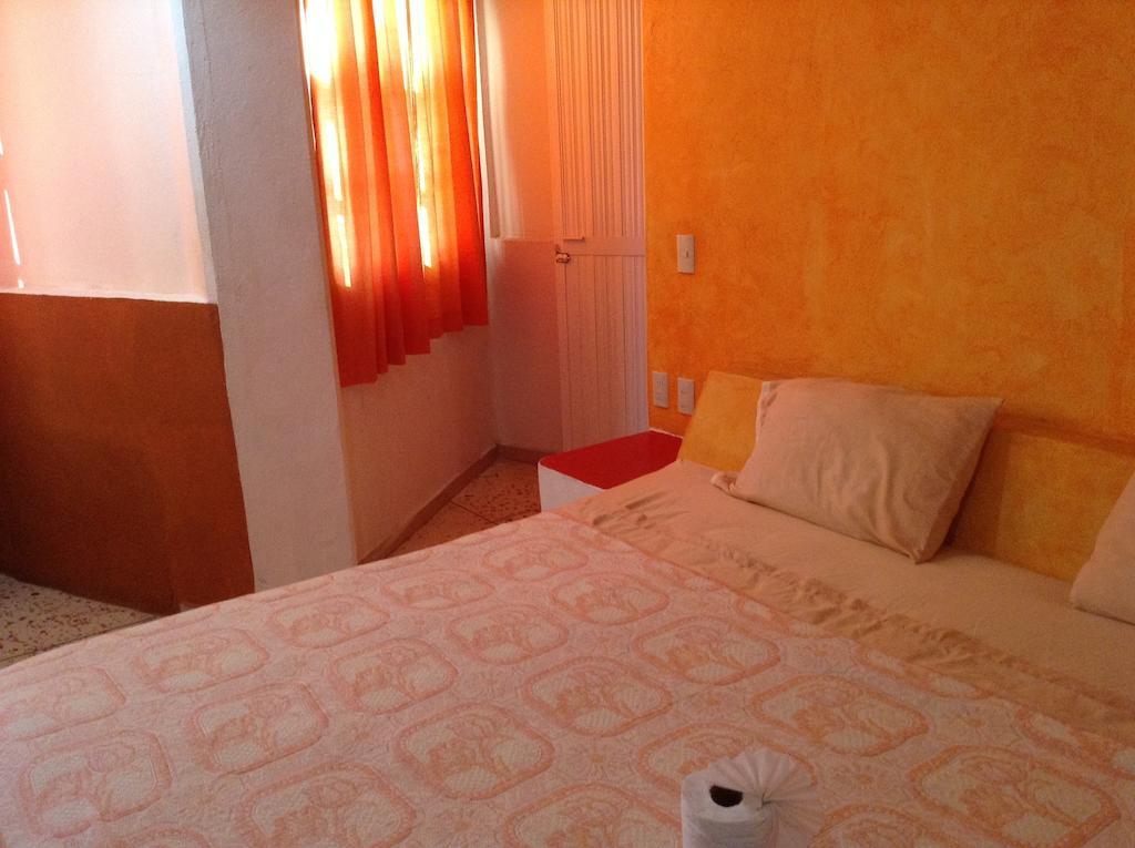 Hotel Arturo'S Zihuatanejo Eksteriør billede